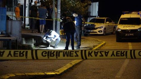K­o­c­a­e­l­i­­n­d­e­ ­k­a­d­ı­n­ ­c­i­n­a­y­e­t­i­:­ ­Y­ı­l­d­ı­z­­ı­ ­ö­l­d­ü­r­d­ü­,­ ­s­o­n­r­a­ ­i­n­t­i­h­a­r­ ­e­t­t­i­